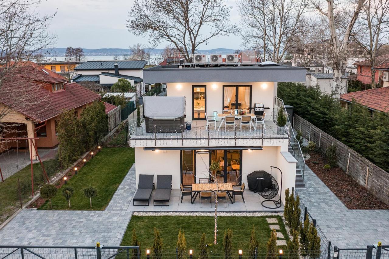 Balatonic Sky Apartment Zamardi Exterior photo